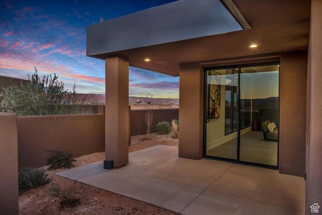 533 S Kwavasa Dr, Ivins, UT 84738 - view of patio featuring fence
