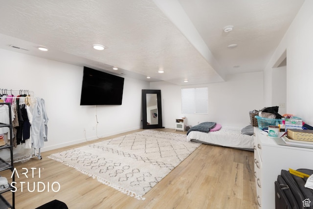661 W 1820 S, Provo, UT 84601 - bedroom with recessed lighting, visible vents, baseboards, and light wood-type flooring