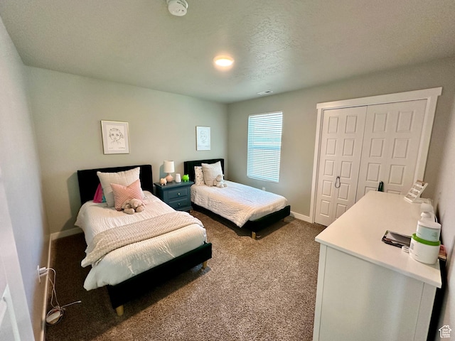 980 W 1275 S, Springville, UT 84663 - bedroom featuring baseboards, visible vents, dark carpet, and a closet