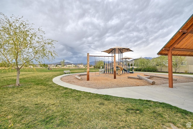 2041 S 750 E, Lehi, UT 84043 - community play area featuring a lawn