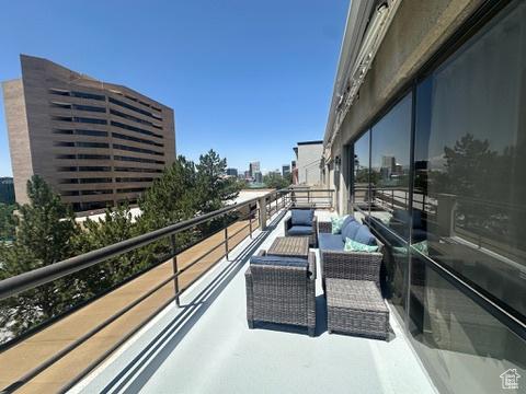 560 E S Temple St S Unit 302, Salt Lake City, UT 84102 - balcony with an outdoor living space