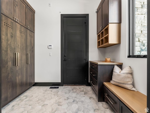 897 S Summit Creek Dr, Woodland Hills, UT 84653 - view of mudroom