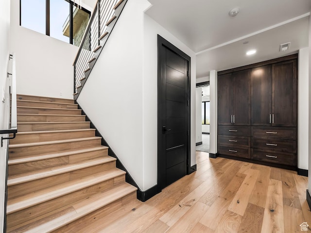897 S Summit Creek Dr, Woodland Hills, UT 84653 - staircase featuring visible vents, wood-type flooring, and recessed lighting