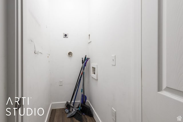 233 Patterson St, Ogden, UT 84401 - interior details with wood finished floors and baseboards