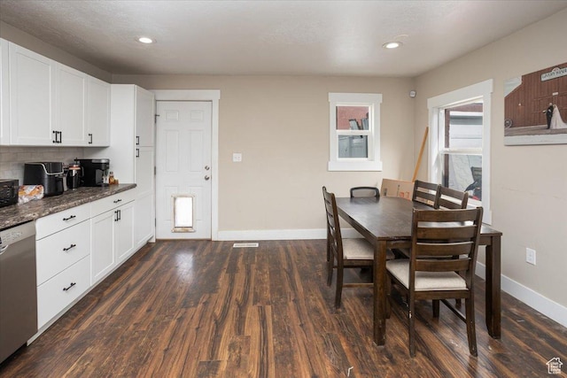 3048 S Harrison Blvd, Ogden, UT 84403 - dining space with dark wood-style floors, baseboards, and recessed lighting