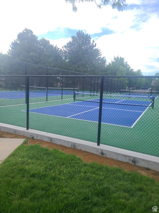 1605 E 6535 S, Murray, UT 84121 - view of tennis court