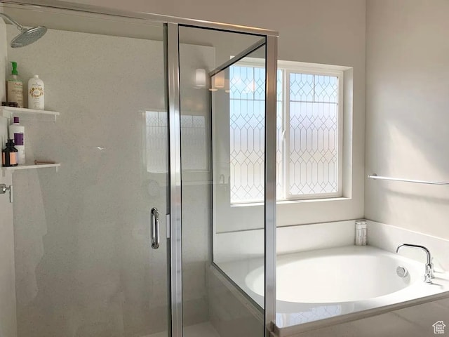 4190 W Penstemon Way, Lehi, UT 84043 - full bath featuring a garden tub and a stall shower
