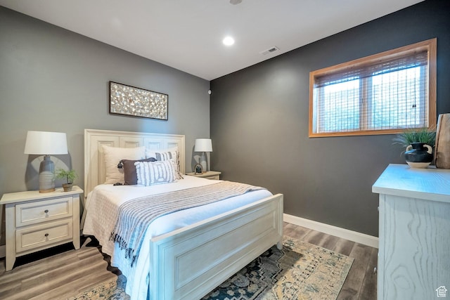 3200 E 3900 S, Salt Lake City, UT 84124 - bedroom featuring baseboards, visible vents, light wood-style floors, and recessed lighting