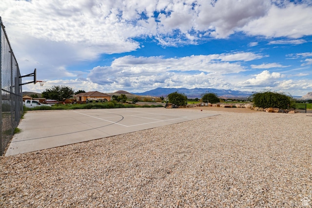 595 W 2050 S, Hurricane, UT 84737 - view of sport court featuring a mountain view and community basketball court