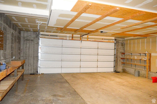 5859 E Ashley Creek Rd S, Vernal, UT 84078 - view of garage