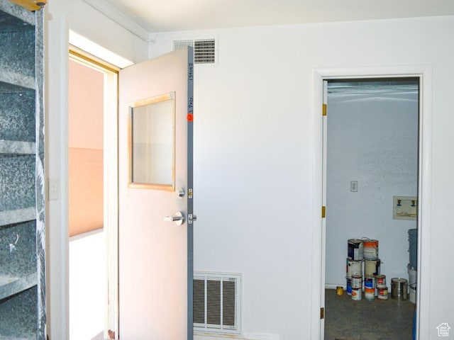 5859 E Ashley Creek Rd S, Vernal, UT 84078 - view of hall