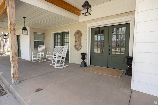 815 S Annabella Rd, Richfield, UT 84701 - entrance to property featuring covered porch and french doors