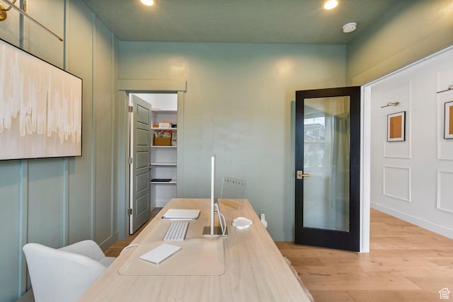 2862 S Preening Way, Saratoga Springs, UT 84045 - home office with recessed lighting and light wood finished floors