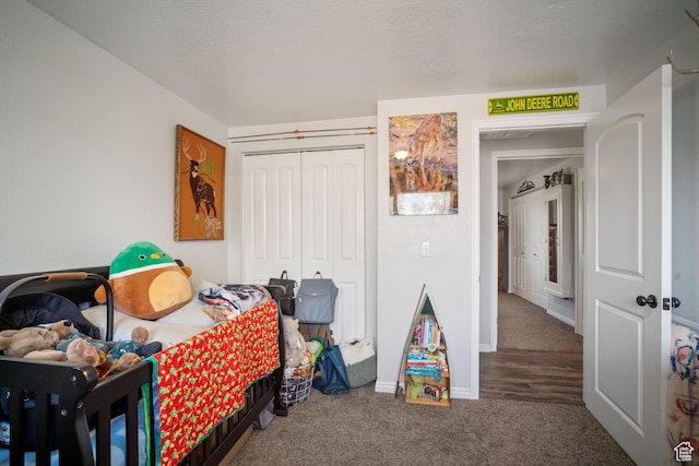 537 E 650 N, Roosevelt, UT 84066 - carpeted bedroom with baseboards and a closet