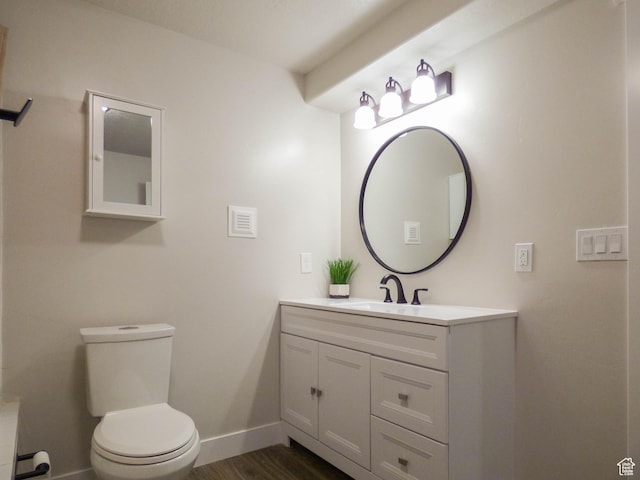 4718 E Cougar Run S, Ut, UT 84629 - bathroom with baseboards, wood finished floors, toilet, and vanity