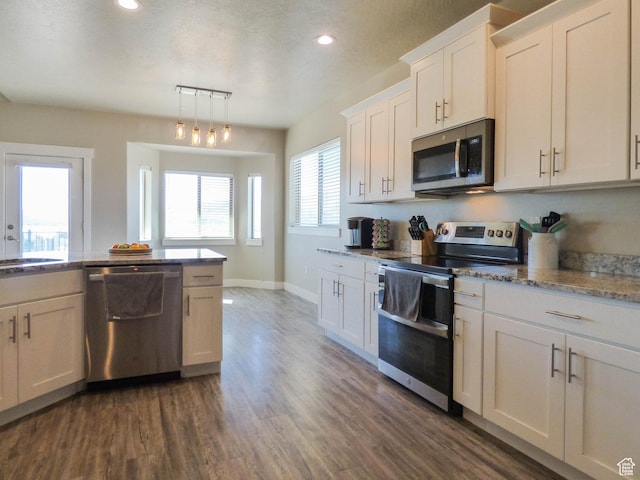 4718 E Cougar Run S, Ut, UT 84629 - kitchen with white cabinetry, recessed lighting, stainless steel appliances, and dark wood finished floors