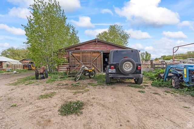 3168 W 1300 N, Clinton, UT 84015 - view of outdoor structure with an outbuilding