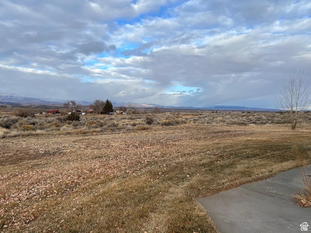 5867 W 4000 N, Roosevelt, UT 84066 - view of yard with a rural view