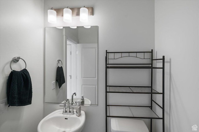 574 W 500 N, Smithfield, UT 84335 - half bath with toilet and a sink