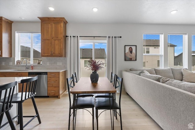 574 W 500 N, Smithfield, UT 84335 - dining space featuring recessed lighting and light wood-style floors