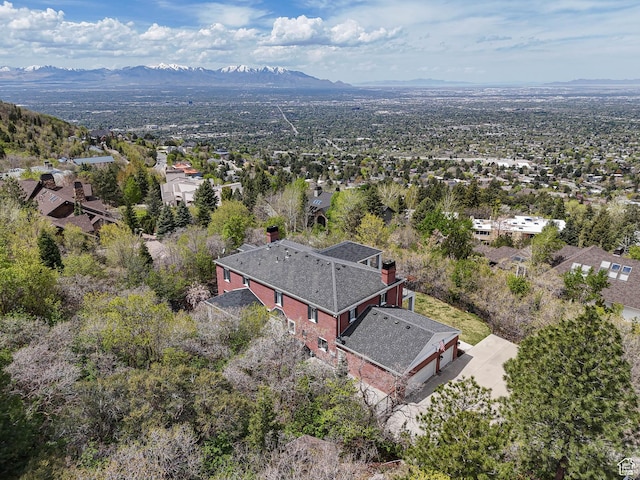 bird's eye view with a mountain view