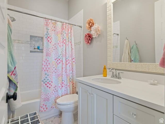 641 W 500 S, Midway, UT 84049 - full bathroom featuring toilet, vanity, and shower / bath combo with shower curtain