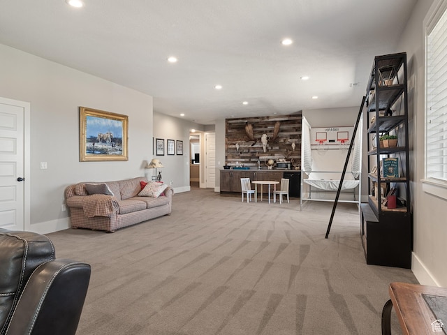 641 W 500 S, Midway, UT 84049 - carpeted living area featuring baseboards and recessed lighting