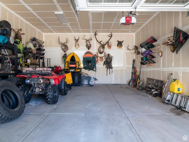 641 W 500 S, Midway, UT 84049 - garage with a garage door opener