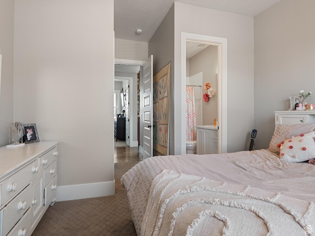 641 W 500 S, Midway, UT 84049 - carpeted bedroom featuring baseboards and ensuite bath