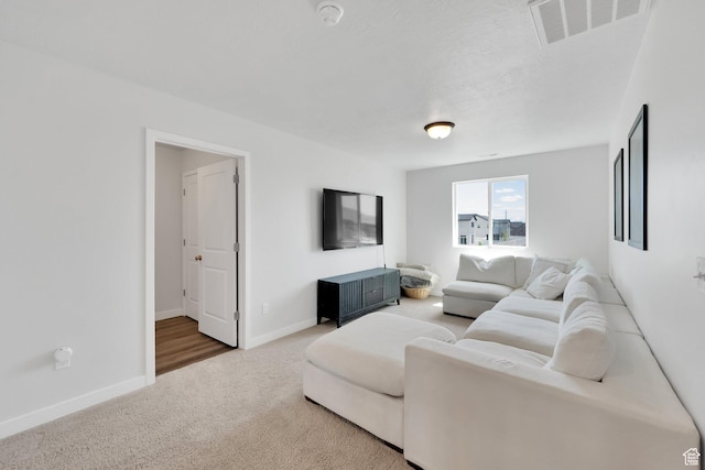 315 W 910 S, American Fork, UT 84003 - carpeted living area featuring visible vents and baseboards