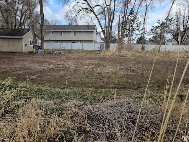 182 W 5000 S Unit B, Washington Terrace, UT 84405 - view of yard with fence