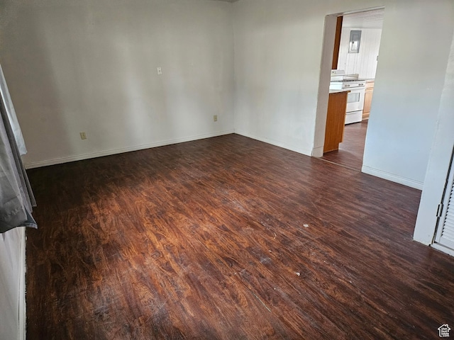 182 W 5000 S Unit B, Washington Terrace, UT 84405 - empty room with dark wood finished floors and baseboards