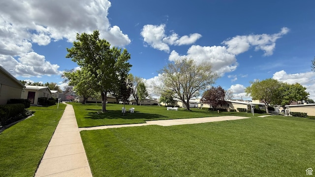 379 W 400 N Unit 7, Bountiful, UT 84010 - surrounding community featuring a residential view and a lawn