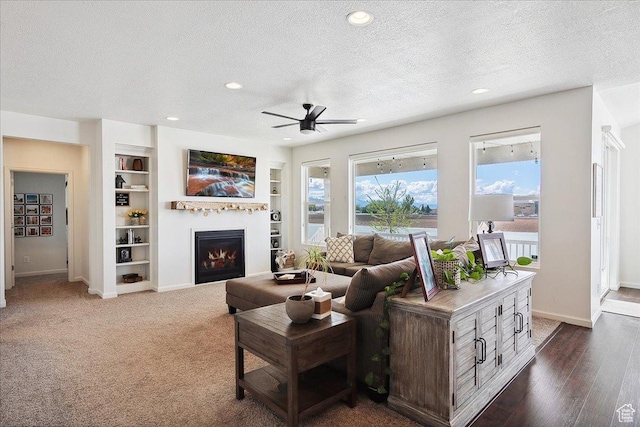 3339 W 650 N, Layton, UT 84041 - living area with baseboards and a textured ceiling