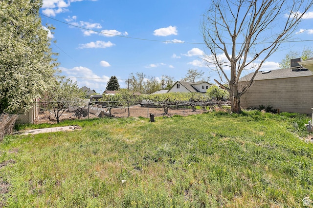 view of yard featuring fence