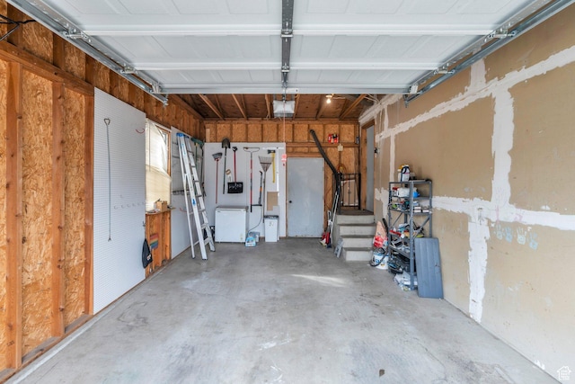 314 Harvard Cir, American Fork, UT 84003 - garage with a garage door opener