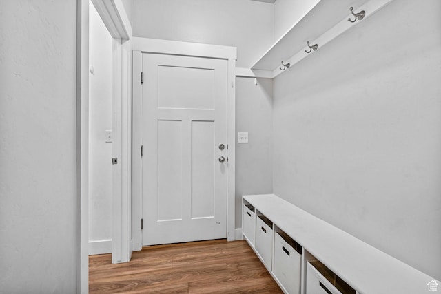7465 N Cottage Ln, Eagle Mountain, UT 84005 - mudroom featuring wood finished floors