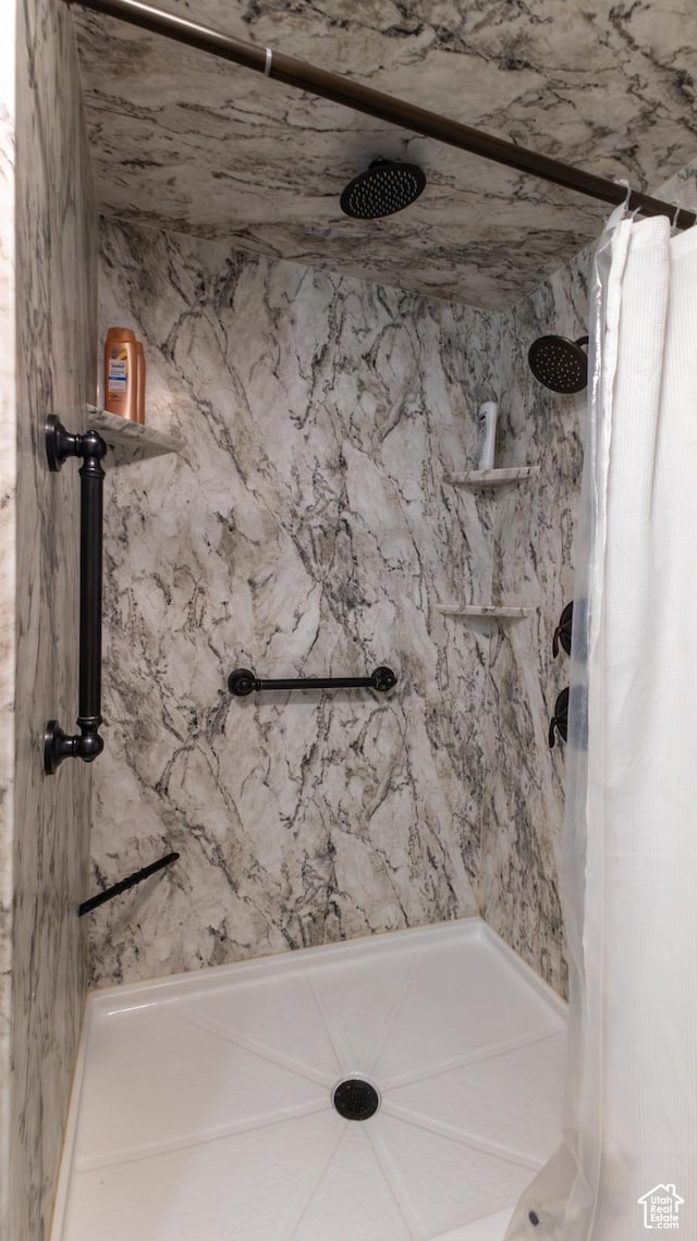 450 Hillside Pl, Cedar City, UT 84721 - bathroom with a marble finish shower