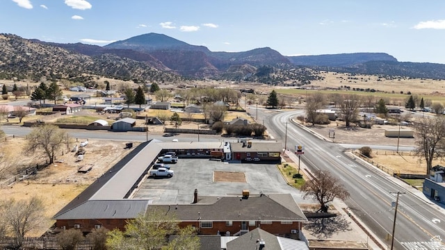 63 E Main, Bicknell, UT 84715 - bird's eye view featuring a mountain view
