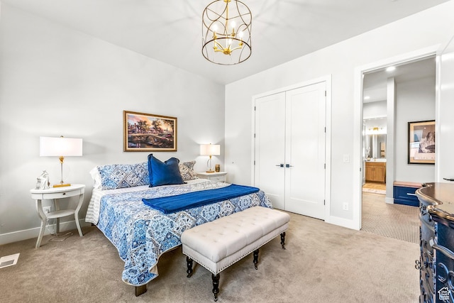 522 N Farmhouse Way, Midway, UT 84049 - carpeted bedroom featuring a notable chandelier, baseboards, ensuite bathroom, visible vents, and a closet