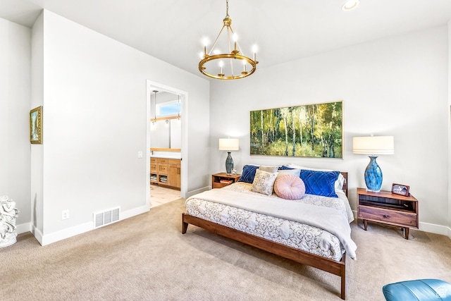 522 N Farmhouse Way, Midway, UT 84049 - bedroom featuring carpet floors, visible vents, baseboards, a chandelier, and ensuite bath