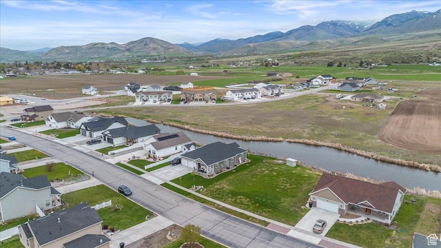 591 S Lakeside Dr, Franklin, ID 83237 - aerial view with a water and mountain view and a residential view