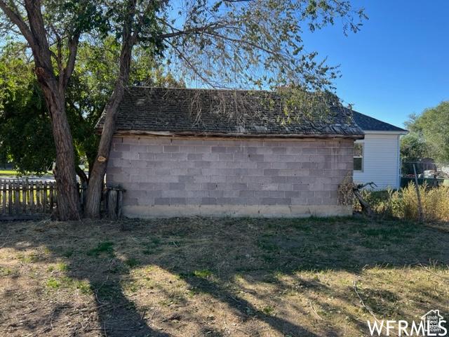 390 W Sandy Ln, Salina, UT 84654 - exterior space featuring fence