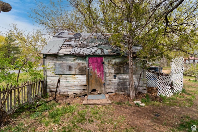 394 W 100 N, Mount Pleasant, UT 84647 - view of shed featuring fence