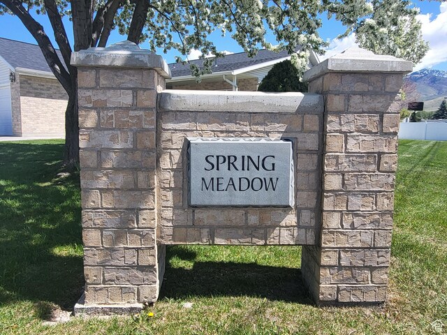 529 S 120 E, Smithfield, UT 84335 - community sign featuring fence