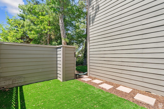 4758 S Ichabod St, Holladay, UT 84117 - view of grassy yard