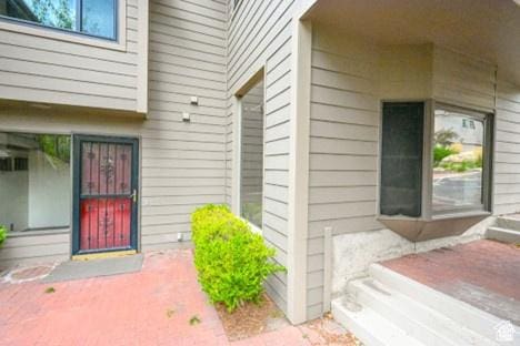 4758 S Ichabod St, Holladay, UT 84117 - view of entrance to property