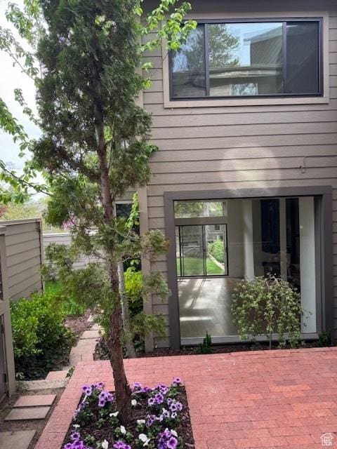 4758 S Ichabod St, Holladay, UT 84117 - view of property exterior