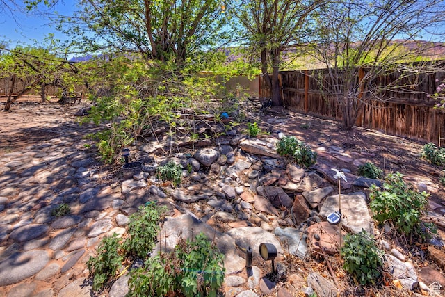 210 S 400 E, Moab, UT 84532 - view of yard featuring fence