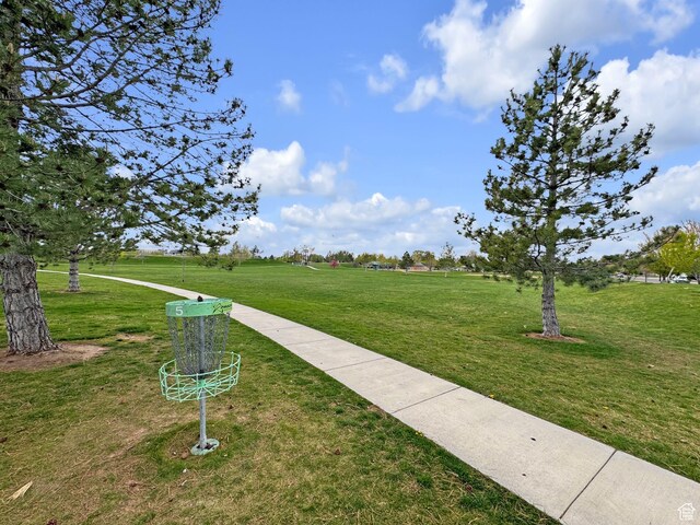 1976 N 1720 W, Clinton, UT 84015 - surrounding community featuring a yard